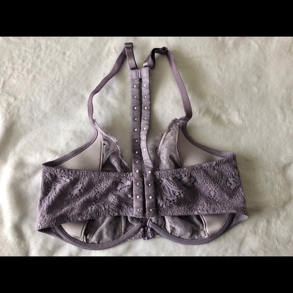 Very Sexy Front Closure Unlined Plunge Bra - Picture 2 of 3